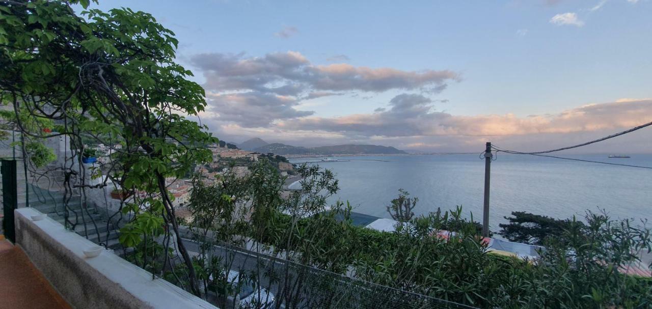 B&B Fish Vietri Dış mekan fotoğraf