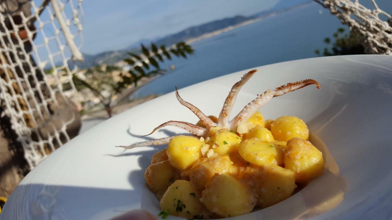 B&B Fish Vietri Dış mekan fotoğraf